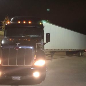 Meet your Posher, Ebony